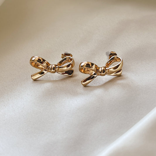 Audrey Ribbon Stud Earrings