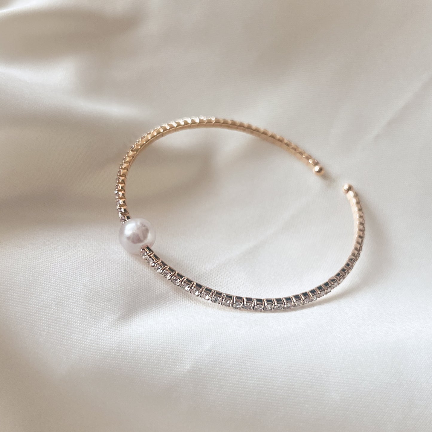 Perrie Pearl Bracelet