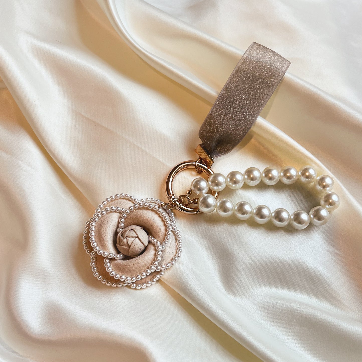 Rosie with Pearl Keychain