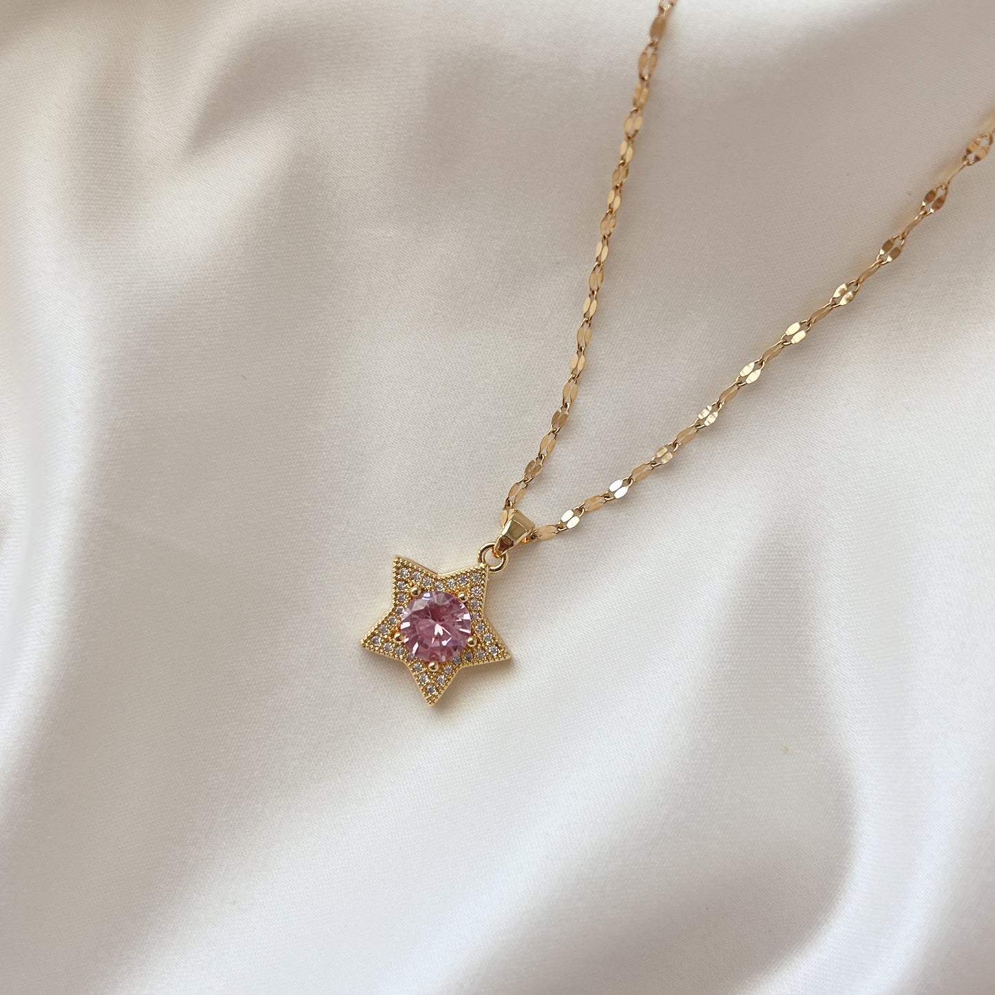 Robbie Star Pendant Necklace