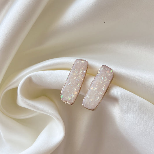 Annalise Bar Shape Stud Earrings