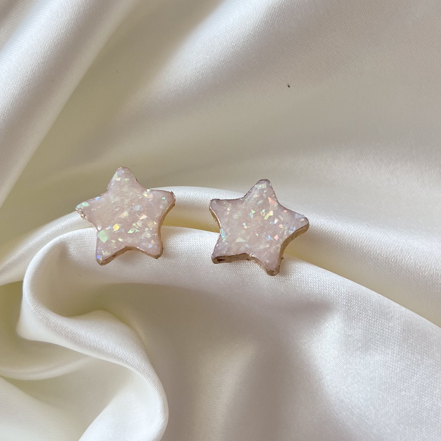 Larisa Star Shape Stud Earrings