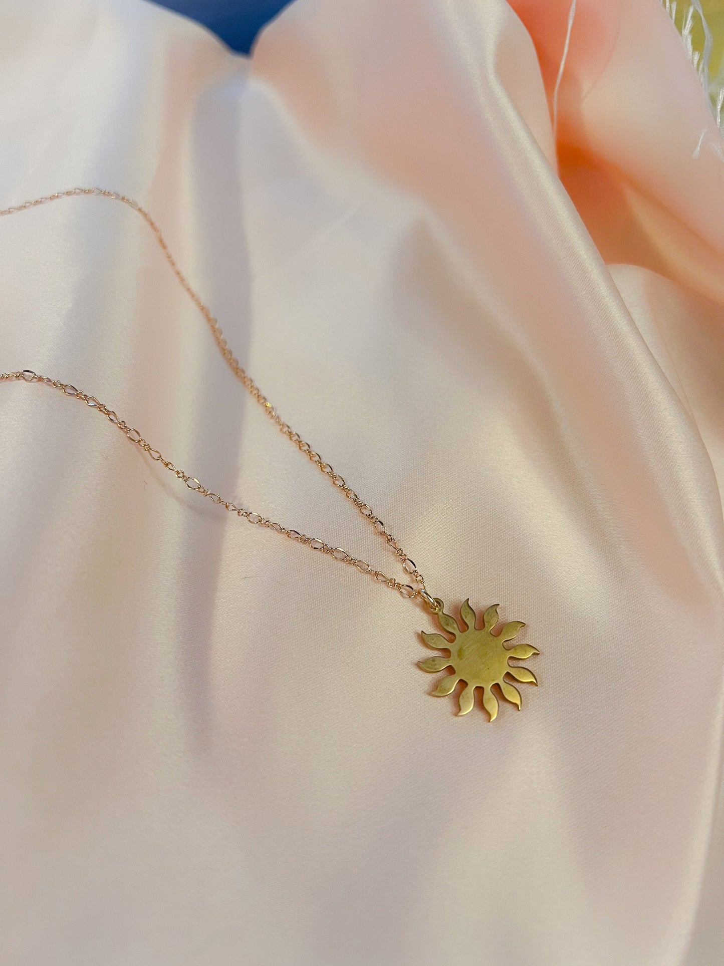 Sonia Sun Rosegold Necklace